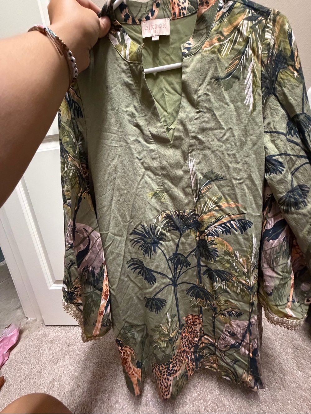 Ciebon- Olive Green Tropical Cheetah Print Tunic - s